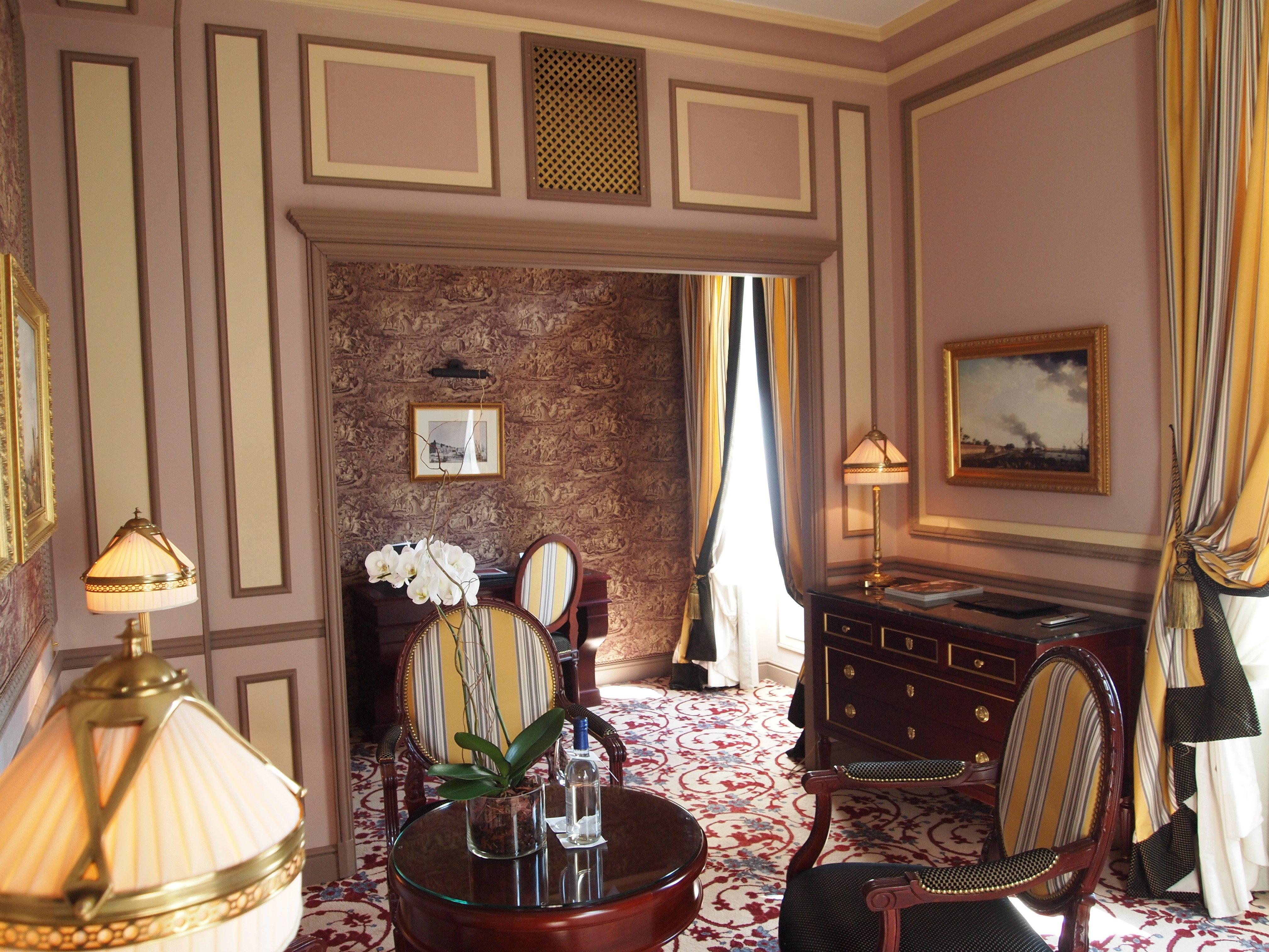 Intercontinental Bordeaux Le Grand Hotel By Ihg Exteriér fotografie A suite at the hotel